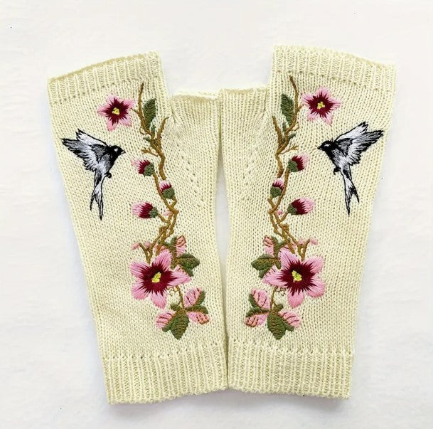 Flower Swallow Embroidered Gloves